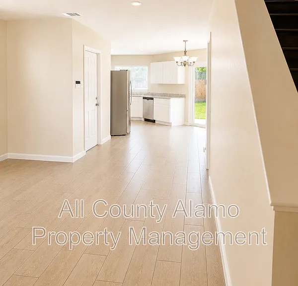 9023 Mountain Field Dr — Photo 6