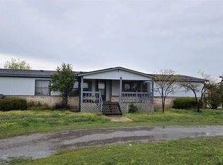 228 Harned Rd, Elgin, OK 73538