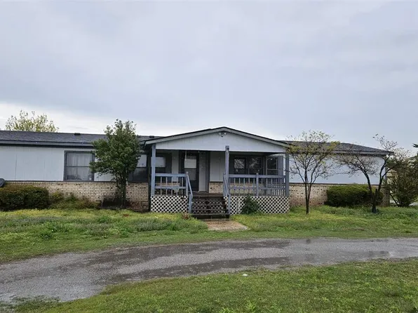 228 Harned Rd, Elgin, OK 73538