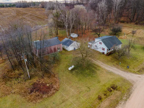 2495 W Cutler Rd, Six Lakes, MI 48886