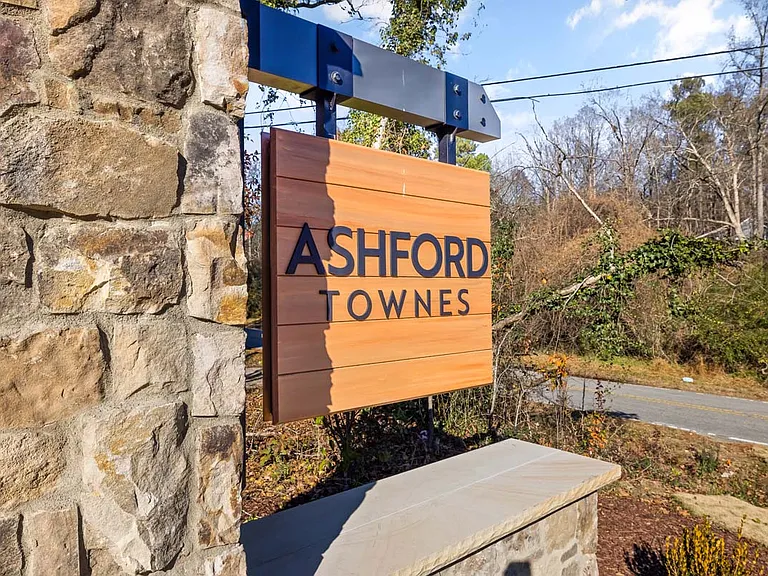 Ashford Townes — Photo 38