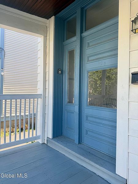2nd image of 128 6th Avenue
