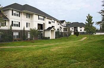 2nd image of 1201 Camellia Trace Dr