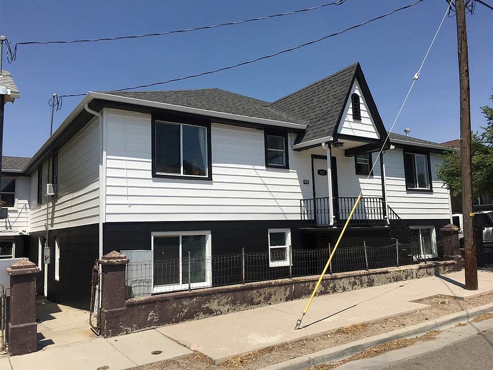 1st image of 817 7th St