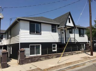817 7th St, Rock Springs, WY 82901