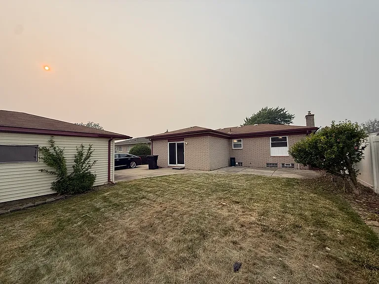 20380 Garden Ct — Photo 7