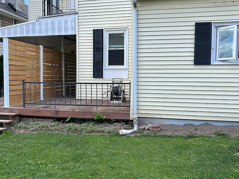 121 S Wayne St — Photo 17
