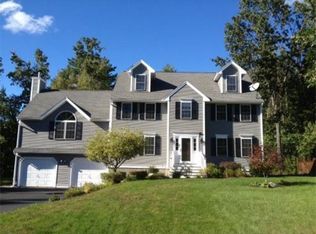 7 Rockwood Ln, Groton, MA 01450