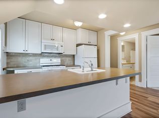 528 W Pioneer #2, Puyallup, WA 98371