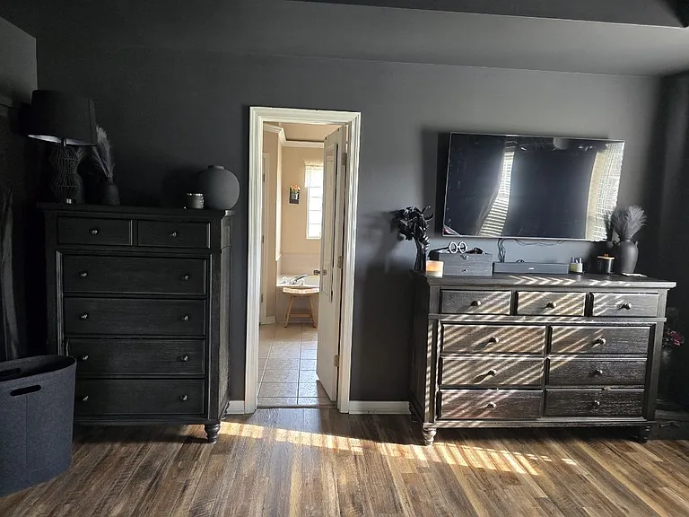9743 Chambers Dr — Photo 6