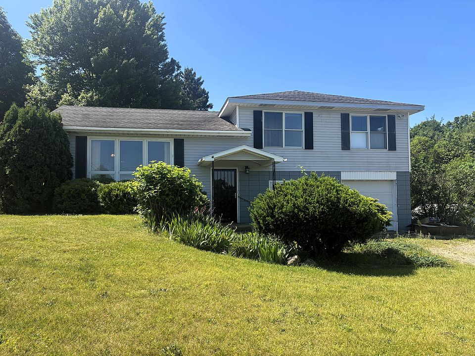 1st image of 13399 Riverside Dr