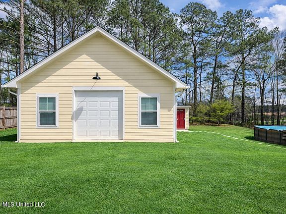 5th image of 171 Latigo Loop