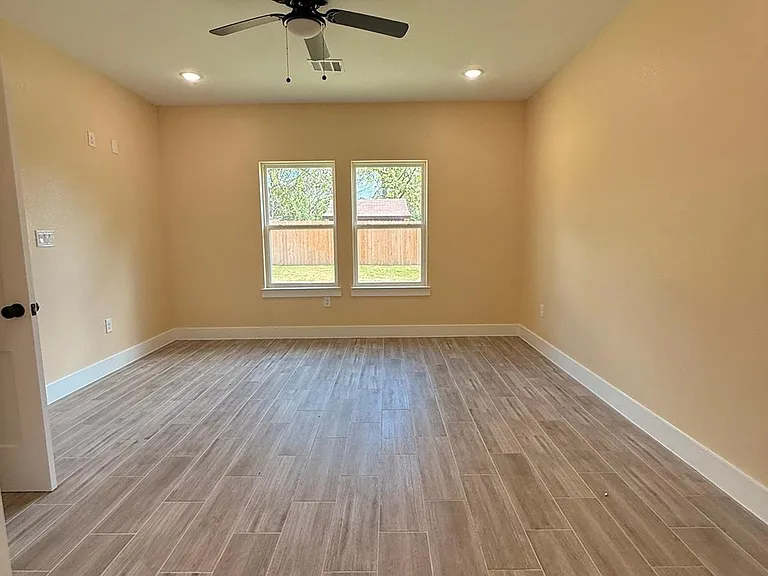 14844 Coaltown Rd — Photo 10