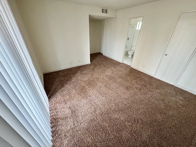 4522 Warner Ave #B — Photo 10