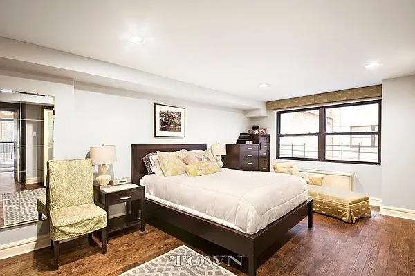 Sold by Town Residential | media 5