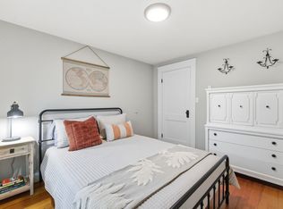 65 S Elm St APT 3, Manchester, NH 03103