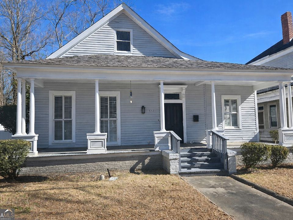 1st image of 127 Rogers Ave