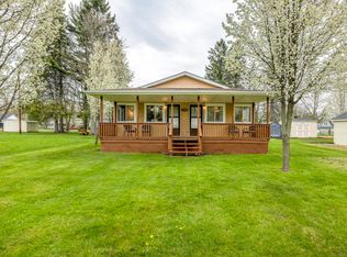 7451 Maplewood Rd, Lexington, MI 48450