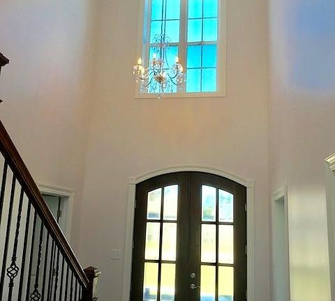 3rd image of 3765 Riverwood Cir N