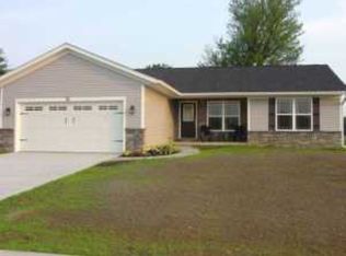 615 Creeks Edge Dr, Newark, OH