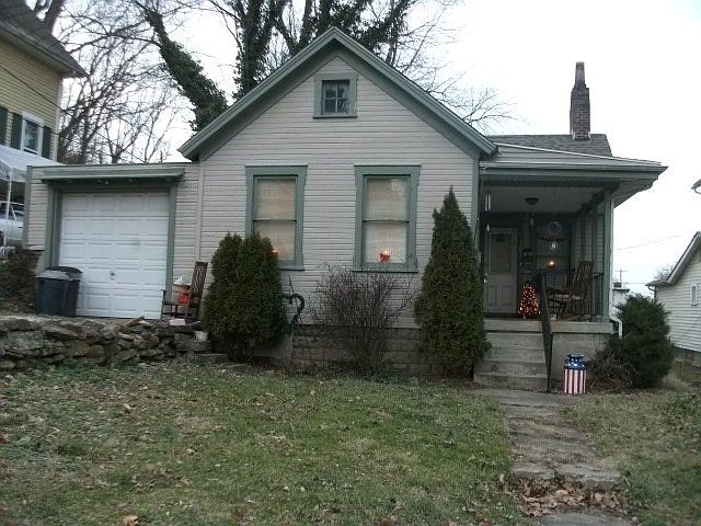 1st image of 167 E 5th St