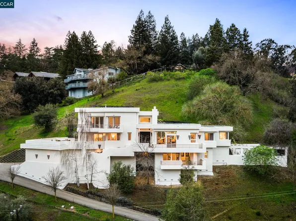 1549 Springbrook Rd, Walnut Creek, CA 94597