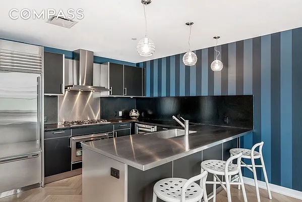 Rented by Compass | media 23