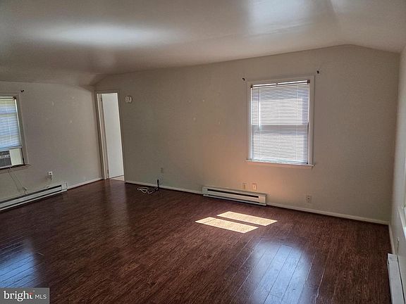 2nd image of 65 Cary Ct