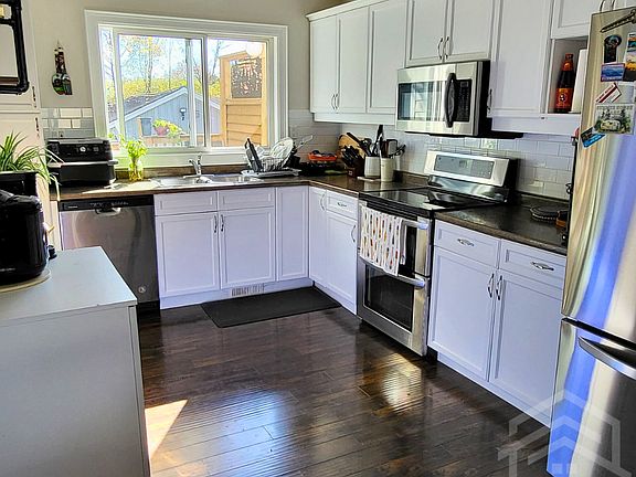 3rd image of 324110 Mount Elgin Rd