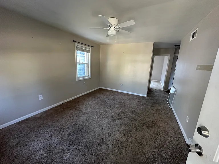 7539 Ziegler St — Photo 5