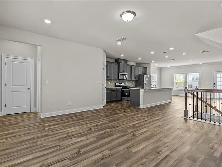 3614 Shore Wood Ave — Photo 18