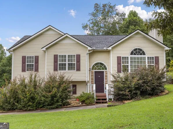 227 Diamond Ct, Carrollton, GA 30116