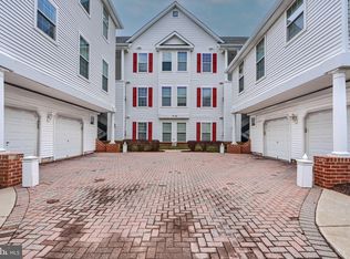 24 Hawk Rise Ln #302, Owings Mills, MD 21117