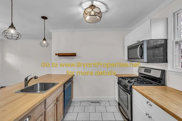 1421 Electric Ave — Photo 12