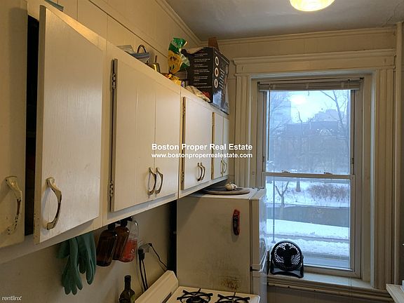 211 Park Dr. #22 Boston - Fenway Unit Photo 5