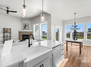 1010 Whitewater Way, Emmett, ID 83617