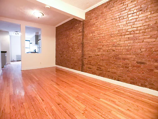 Rented by Metripol Corporation | media 8