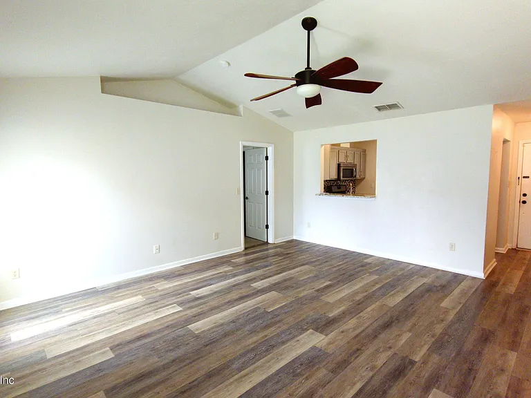 11155 Stanley Steamer Ln — Photo 7