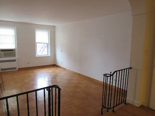 Rented by Contact Realty | media 2