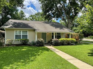 4441 Oleander St, Bellaire, TX 77401