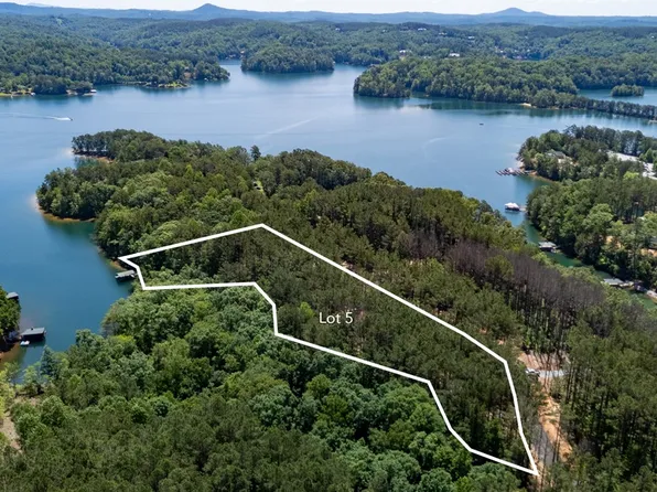 5 Canebrake Dr, Salem, SC 29676