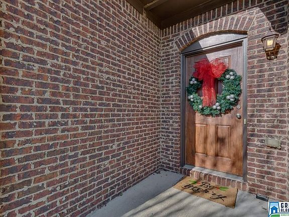 4th image of 1009 Medinah Dr