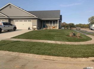 4601 Bellevue Dr, Springfield, IL 62711