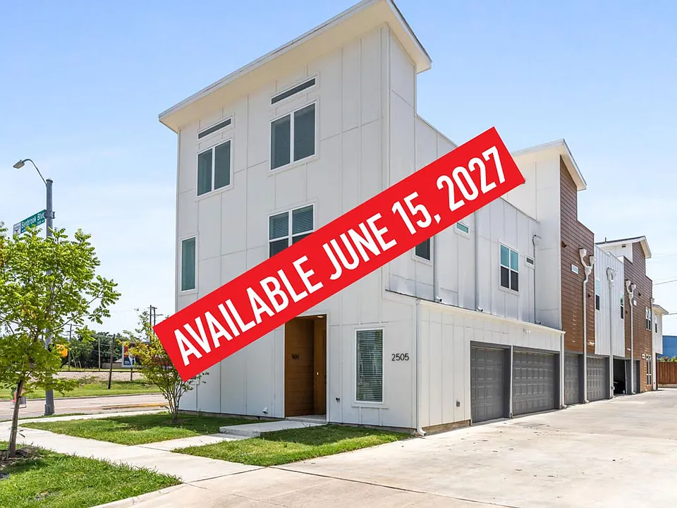 2505 Benbrook Blvd #504