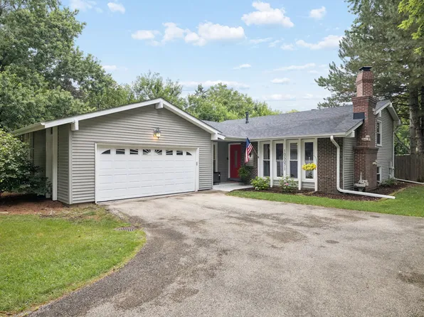 10S071 Ridge Rd, Naperville, IL 60565