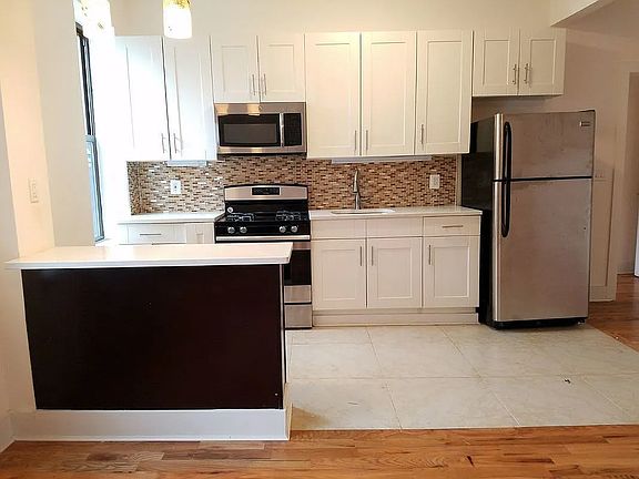 2nd image of 60 Clarkson Ave APT 5B