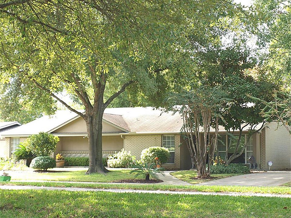 1st image of 3306 Stoney Brook Dr