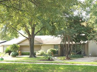 3306 Stoney Brook Dr, Houston, TX 77063