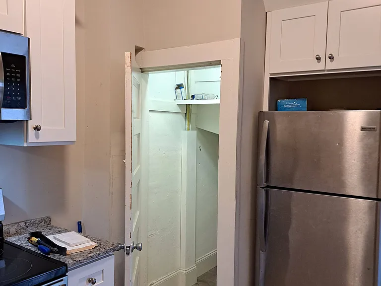 53 Elliott St #1F — Photo 2