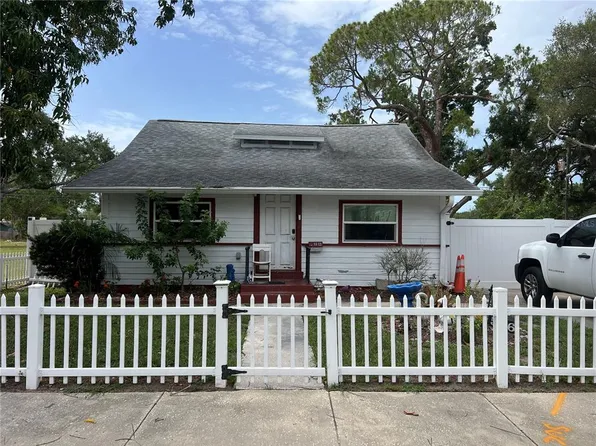 526 14th Ave S, Saint Petersburg, FL 33701